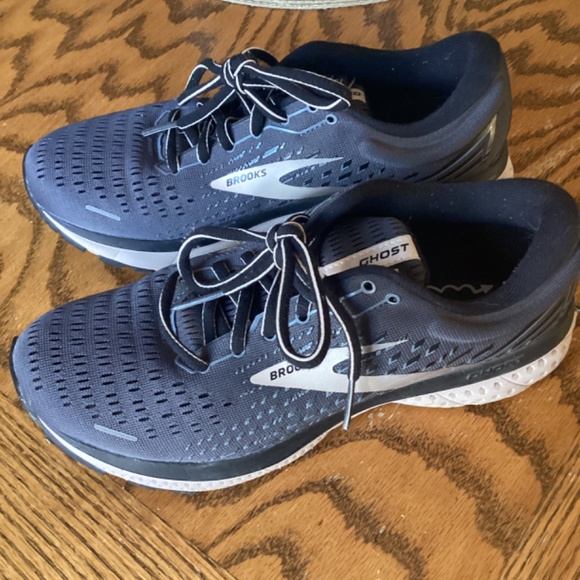 Brooks Ghost 13 Gray Pearl Hushed Violet Running Walking Shoes Women 8 *Small Kn - Picture 3 of 10